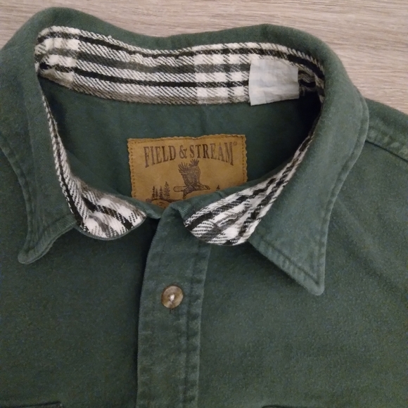 Field & stream flannel - Picture 5 of 10